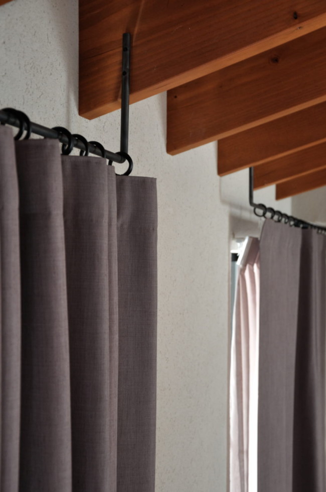 製作カーテンレールとオーダーカーテン