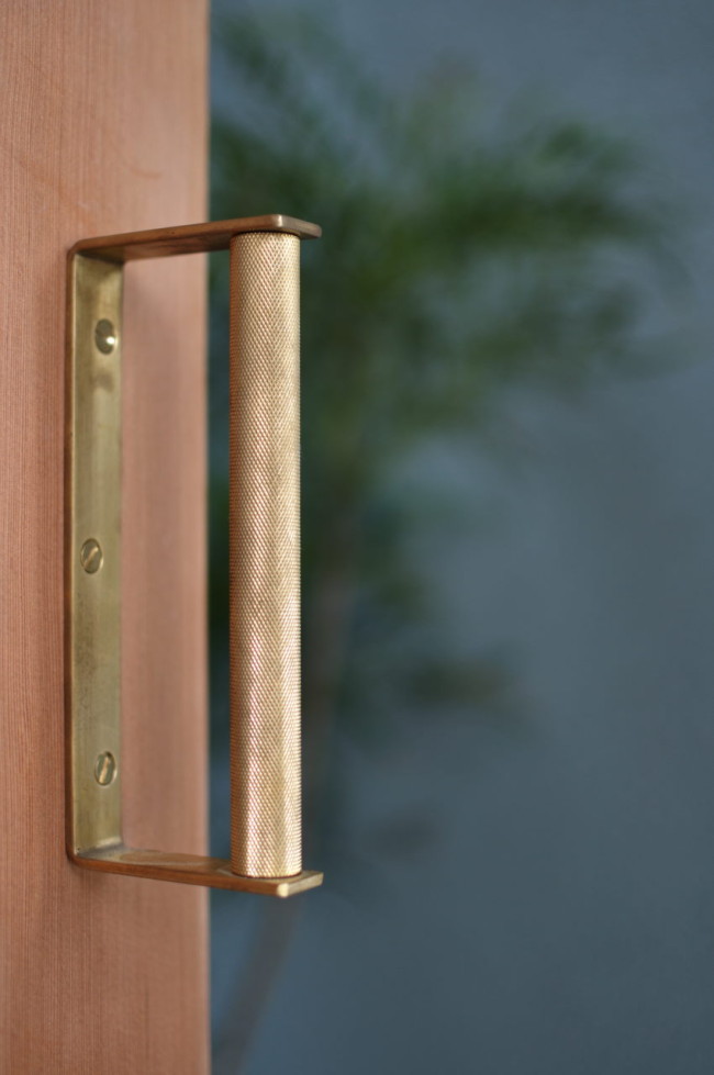 オーダー真鍮ドアハンドル