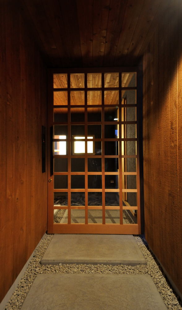 アプローチ夕景