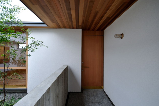 軒下のアプローチ空間