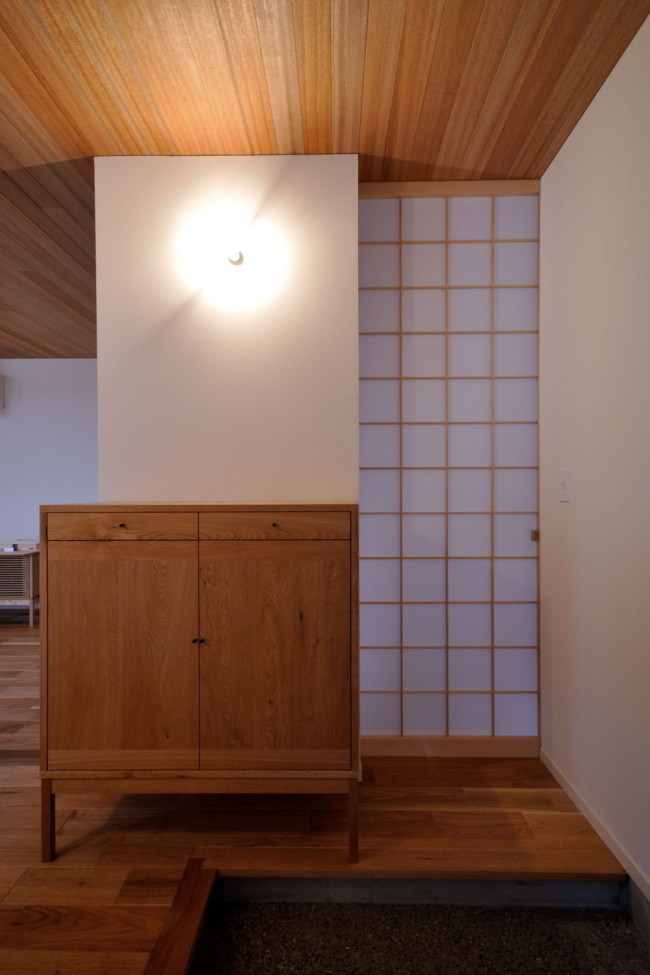 和モダンの玄関