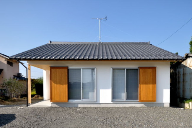 茶房のいえファサード