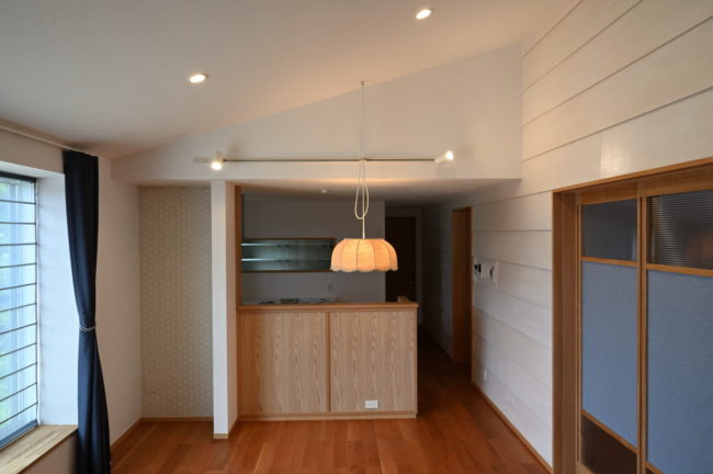 かみいんじき主室西